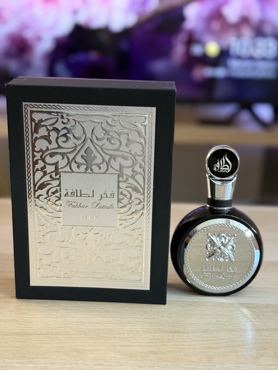 香水(男性用) Lattafa Fakhar Black Eau De Parfum 100ml Lattafa Fakhar Black Man Eau De Parfum 100 Ml | 50 ml