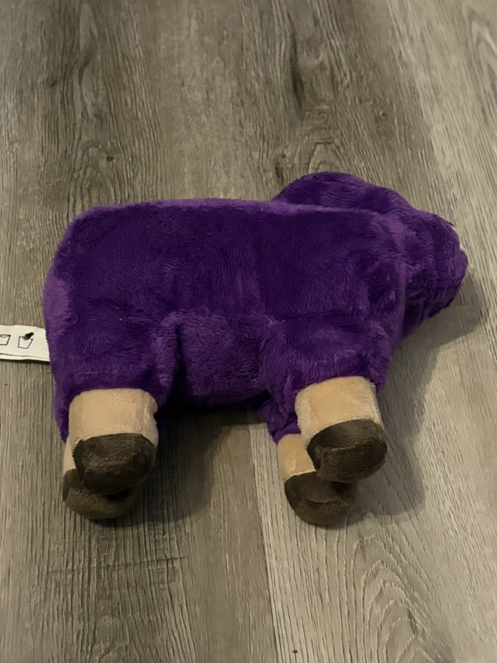 Minecraft Purple Sheep Plush 2016 Mojang 11" Minecon Exclusive Rare Collectible - Image 3 of 4