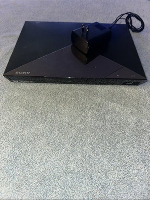 Sony 3D Blu-ray DVD Player Wi-Fi Wireless Streamer BDP-S5200 TESTED! No Remote.