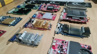 15x GPU Grafikkarten Konvolut NVIDIA ATI AGP PCIe Quadro GeForce Radeon Retro