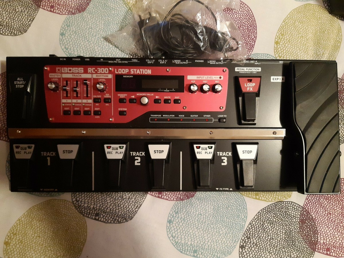 BOSSボスLoopStation RC-300 looper roland Amazon.com: Boss RC-300 Loop Station 3-track Looper Pedal