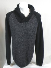 Apt 9 Sweater Men's Size M Medium Black  Gray V-neck Pull-over Fall Winter Cold