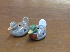 VINTAGE ROSEMEADE DAKOTA POTTERY MINI DRAKE/HEN MALLARD SALT/PEPPER