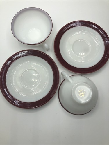 Vtg 2 Sets Coffee Tea Cup & Saucer 4 pcs PYREX Milk Glass Red Band - Picture 5 of 5
