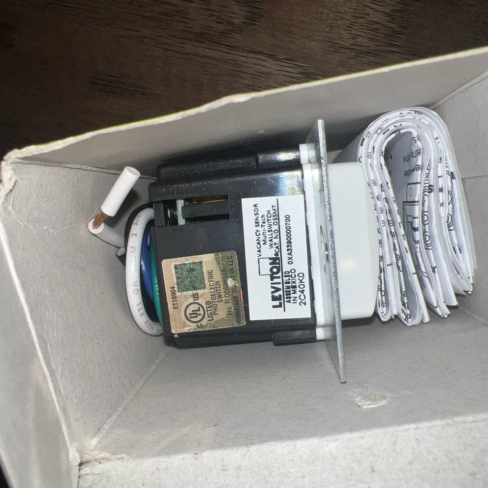 Sensor de vacante de ocupación Leviton OSSMT-TMW blanco Foto 3 de 4