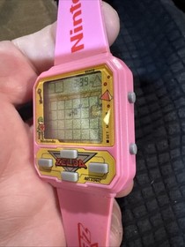 Nintendo Zelda Electronic Game Watch Wristwatch Collectible 1989 Zelda Character