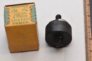 Greenlee 730 Radio Chassis Knockout Punch  1-3/8" Round with Box