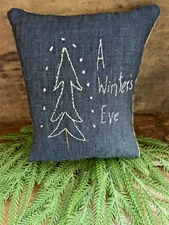 Primitive Stitchery Pillow  Christmas Tree A Winter's Eve  Snow