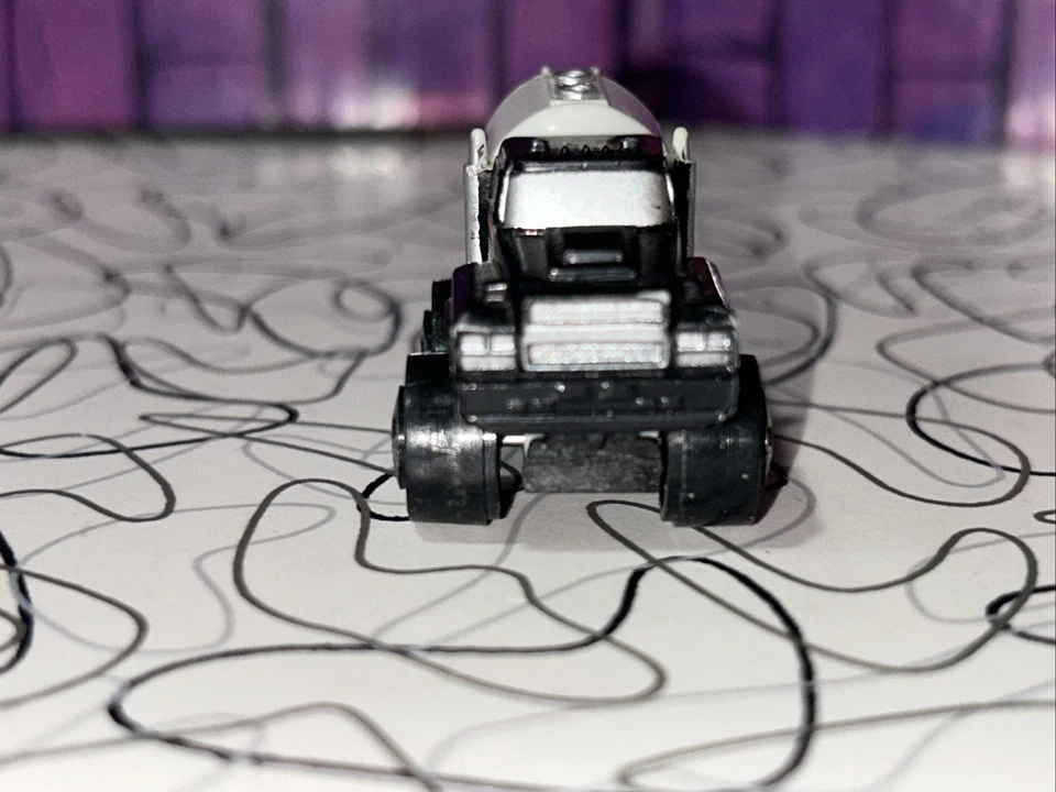 Camión cisterna Road Champs 1987 de colección micro vehículo Foto 2 de 4