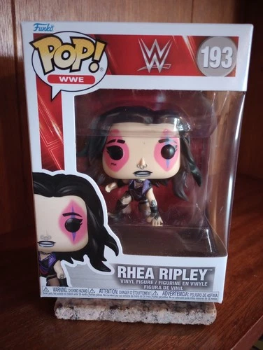 Funko POP! WWE: RHEA RIPLEY (Wrestlemania 41) #193 w/Protector