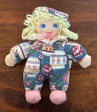 VINTAGE CLOTH DOLL 9 1/2" INTERNATIONAL CO. LTD.