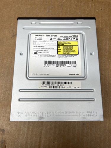 Toshiba/Samsung SW-252 52X CD-Rewritable Internal 5.25 IDE 0X6858 - Picture 4 of 4