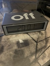 Lexon Réveil de Voyage Flip + Travel Black& Grey LR151D1