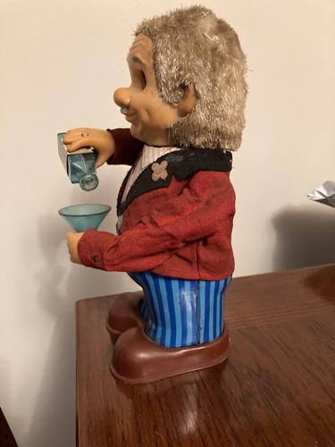 Vintage Blushing Willy Japan Tin Bartender Martini Drink Maker: NOT OPERABLE - Picture 8 of 12