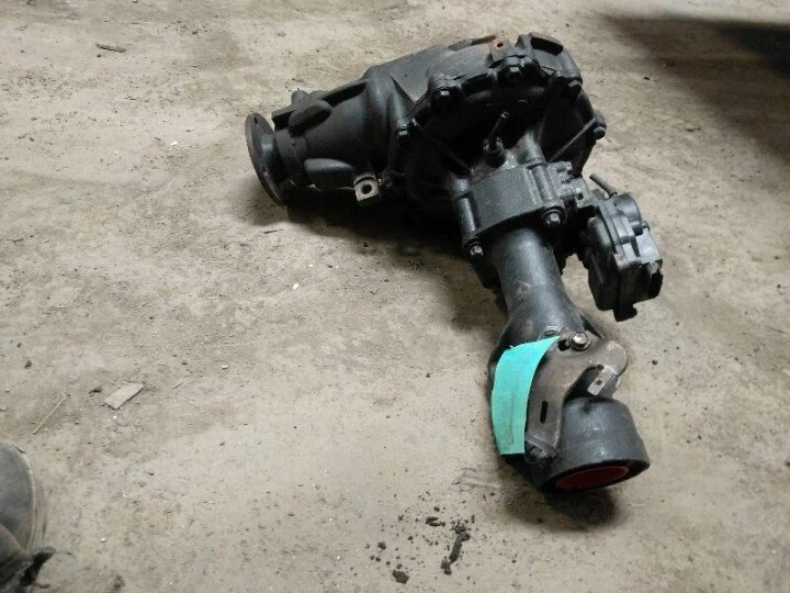 2005-2015 Toyota Tacoma Front Axle Differential Carrier Assembly 3.73 Ratio OEM Foto 2 de 4