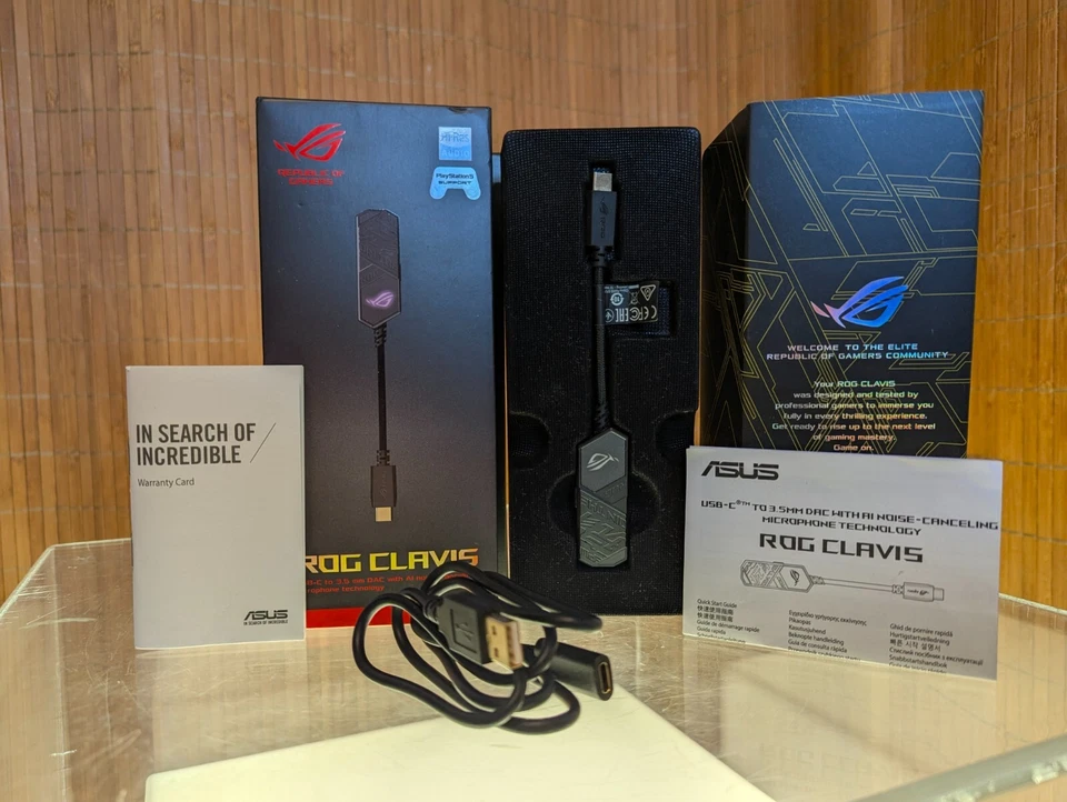 Asus ROG Clavis USB-C to 3.5mm DAC with AI Noise Cancelling Microphone Tech - Image 2 of 3