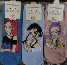 WAYUANJIAFANG Women  s Crew Socks Novelty Cartoon Graphic Print, 3 Pairs, OS