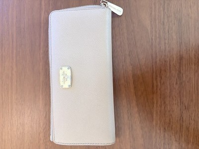 Michael Kors Clutch Wallet - Used