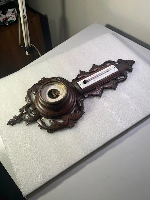 Antiguo barómetro y termómetro de madera tallada de la Selva Negra - #C6 Foto 4 de 4