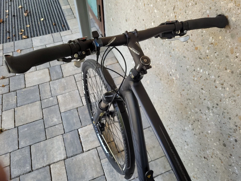 Merida Crossway XT-Edition 28 Zoll, Rahmengröße 52, Top Zustand - Bild 3 von 4