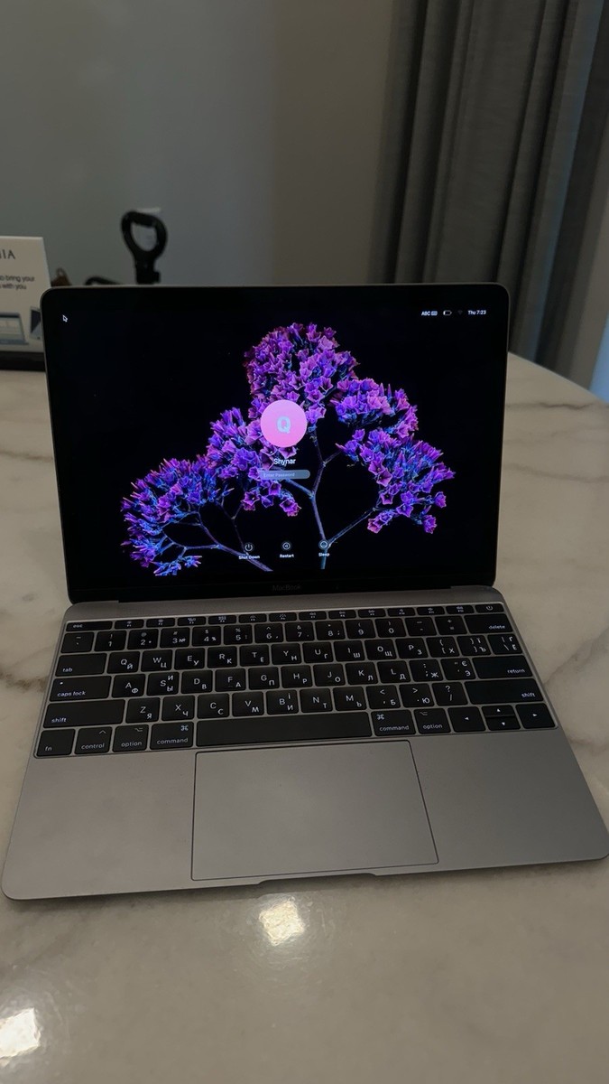Apple MacBook 12” Retina (2017) Intel A1534 – m3-7Y32 1.2GHz, 8GB