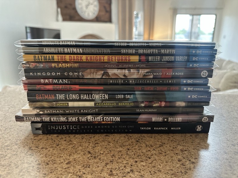 DC Comic Lot of 12 All NEW Bagged