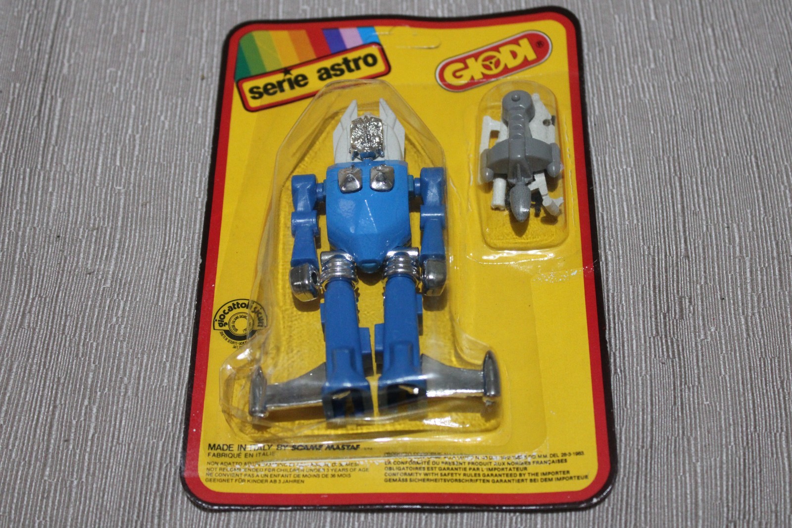GIODI SERIE ASTRO VINTAGE ANNI 80 COMPLETO NUOVO/NEW
