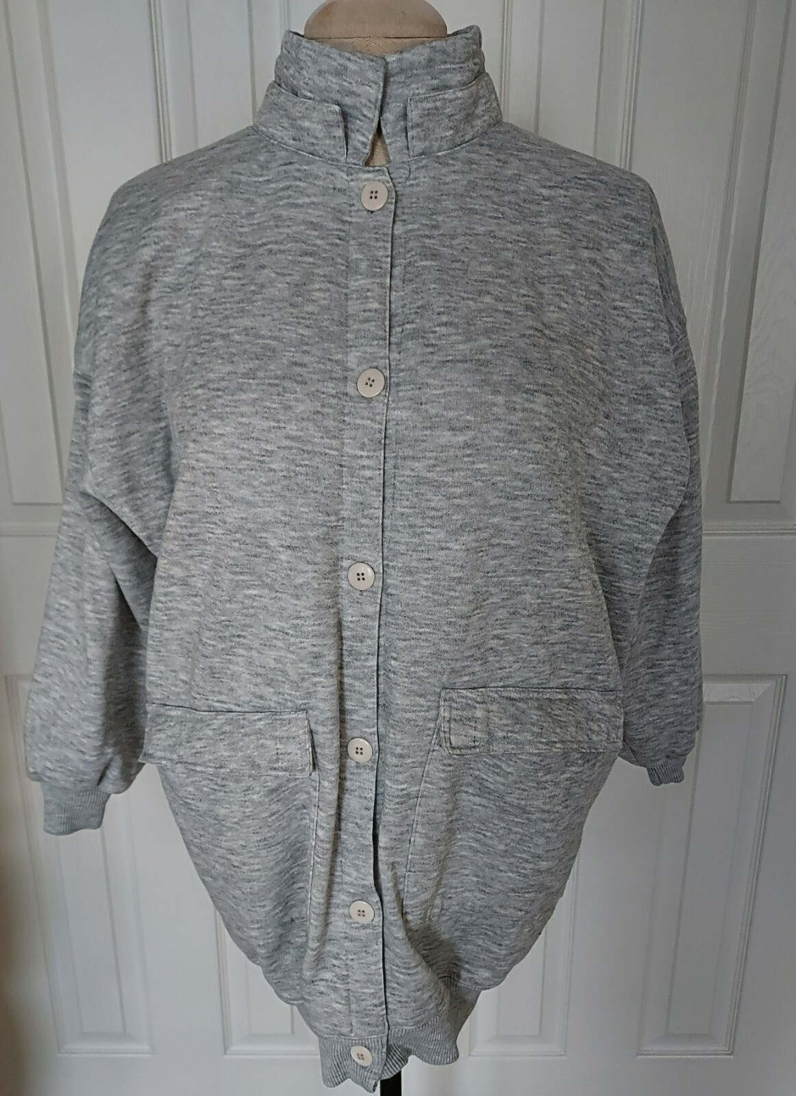 VTG Women's ACTIVE ELEMENTS Button Down Grey Knit… - image 1