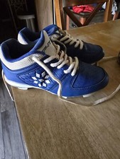 NEW Women  s Rip-It Diamond Softball Cleats Royal Size 1.5y