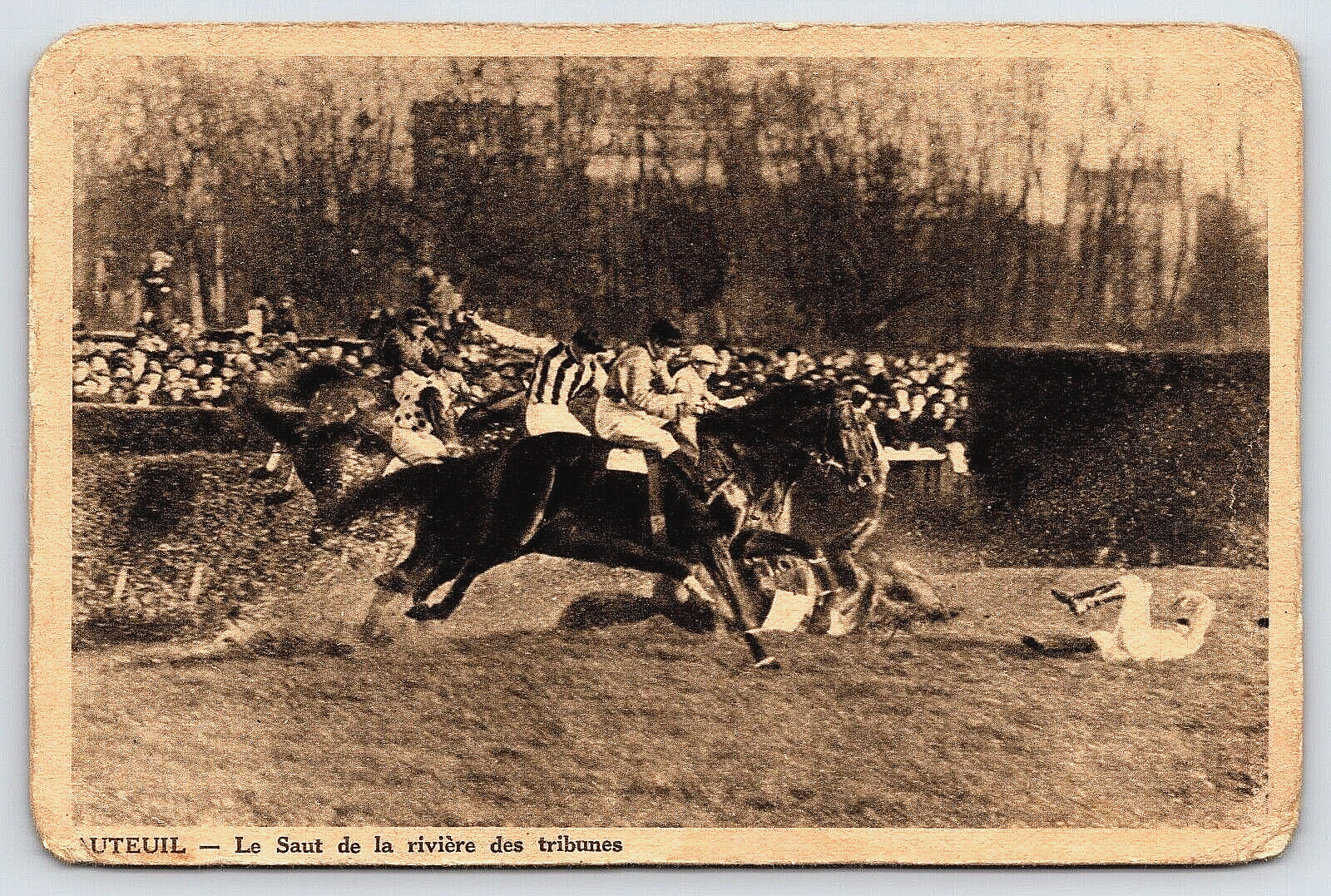 VINTAGE OLD ANTIQUE POSTCARD PICTURE RIVER HORSE JUMPING AUTEUIL PARIS FRANCE