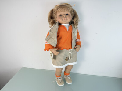 Künstlerpuppe Puppe Evelyn Leman Vinyl Puppe 73 cm. Top Zustand   