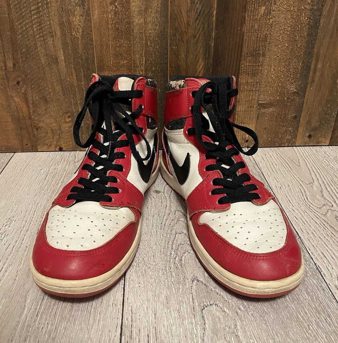 Vintage All Original 1985 Nike Air Jordan 1 High OG Chicago Vintage All Original 1985 Nike Air Jordan 1 High OG Chicago
