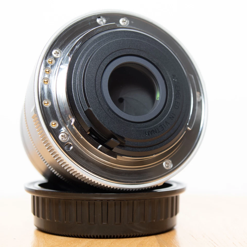 Raro plata SMC Pentax-DA 70mm f/2.4 Limited Foto 3 de 4