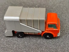 Lesney Matchbox No.7 Refuse Truck