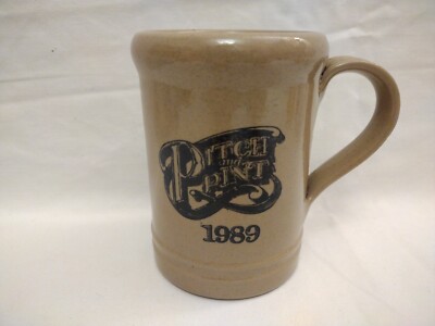 ''Pearsons of Chesterfield'' großer Pitch und Pint Becher - Made in England sehr guter Zustand 13 cm