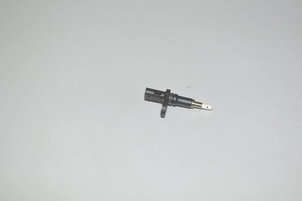 BMW G21 3er Coolant Temperature Sensor 8661435 - image 2 of 4