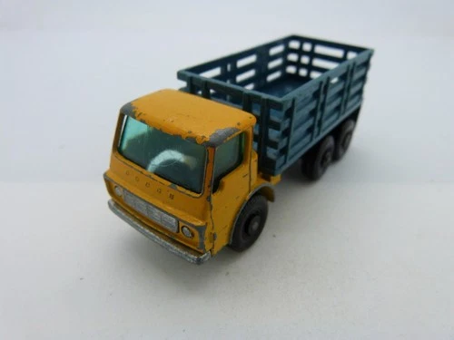 Matchbox Lesney 4 Stake Truck with Blue-Green Cage loose