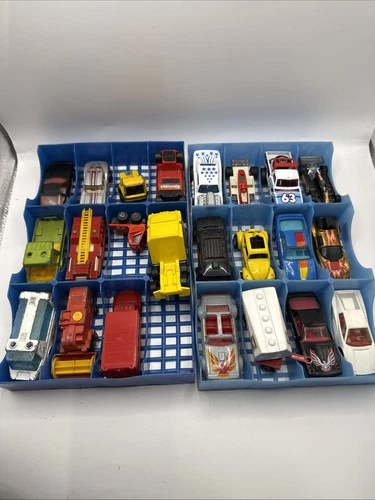 23 Vintage MIXED BRANDS Lot Cars Trucks Hot Wheels Matchbox With Case