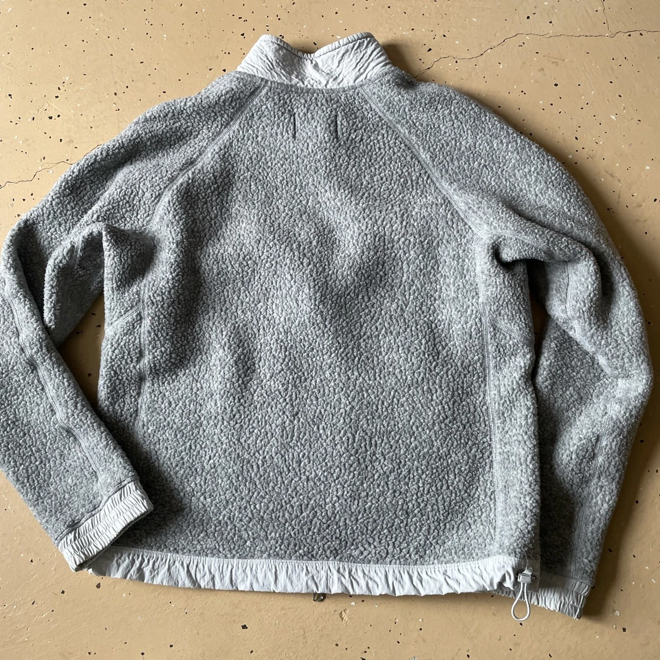 Jaqueta térmica masculina Reigning Champ Deep Pile Shearling lã zíper médio cinza - Imagem 4 de 4