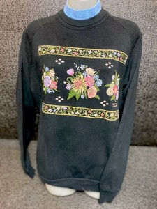 women's floral sweatshirts