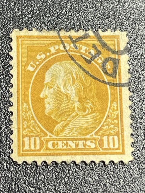 US Stamps Scott #416  10¢ Denomination Franklin No Gum VF