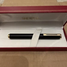 Sheaffer Roller Ball Pen In Case