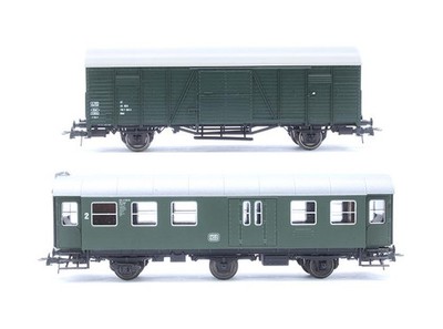 ROCO SPUR ''HO'' KONVOLUT 2 DB/GKB GRÜN VERSCHIEDENE GÜTERWAGEN & REISEWAGEN 2. KLASSE