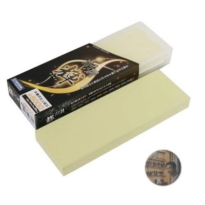 Naniwa Professional Whetstone Goken Kagayaki #8000 with Storage Case 210mm