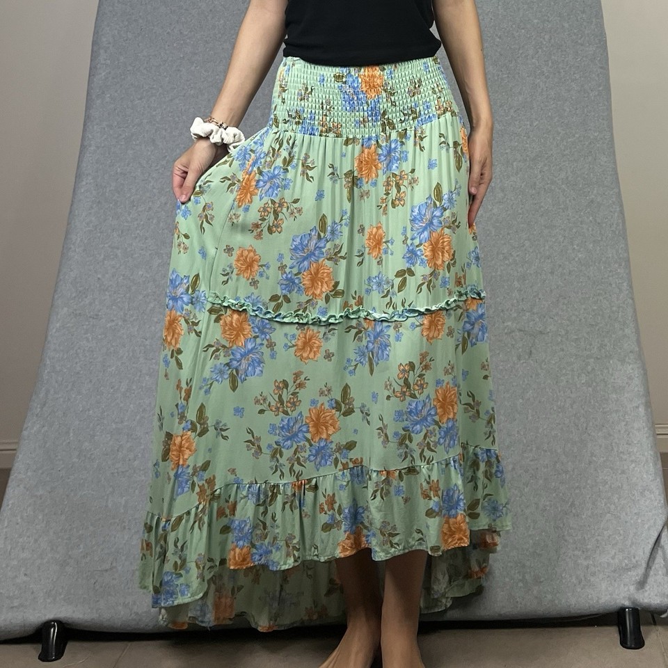 Floral Maxi Skirt Womens 8 Green Tiered Boho Peasant Hippie Cottage Resort Rayon