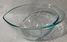 Pyrex TEARDROP Clear Turquoise Bowl, Glass 2.5 Qt Mixing Pour Spout Batter Bowl