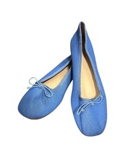A New Day Women's Comfortable blue flat shoes, size 6.5