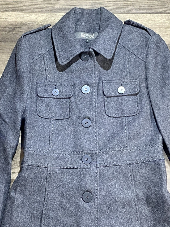 Abrigo de vestir de lana Kenneth Cole para mujer | Ajuste militar y acampanado línea A | Talla 4 gris Foto 3 de 4