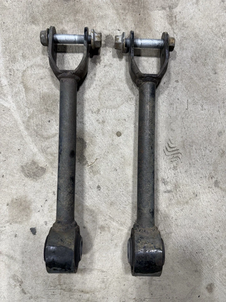 07-20 Infiniti Nissan 370Z G25 G35 G37 Q40 Lateral Arm  Left & Right OEM - Image 2 of 4
