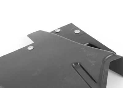 NEW BMW X5 E70 FRONT ENGINE COMPARTMENT SHIELDING 51757205147